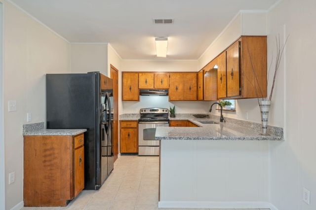 5356 Constitution Road, Crestview, FL 32539