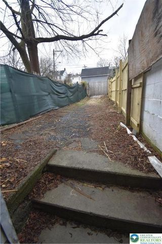 1032 Ferry Street, Easton, PA 18042