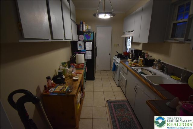 1032 Ferry Street, Easton, PA 18042