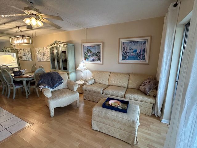 7805 NW 5th Court 202, Margate, FL 33063