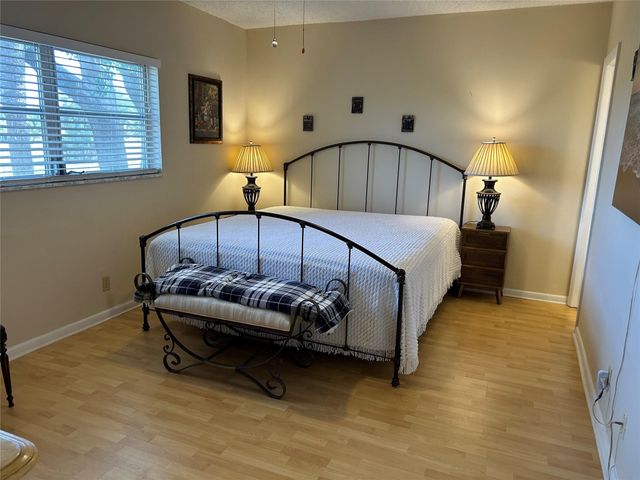 7805 NW 5th Court 202, Margate, FL 33063