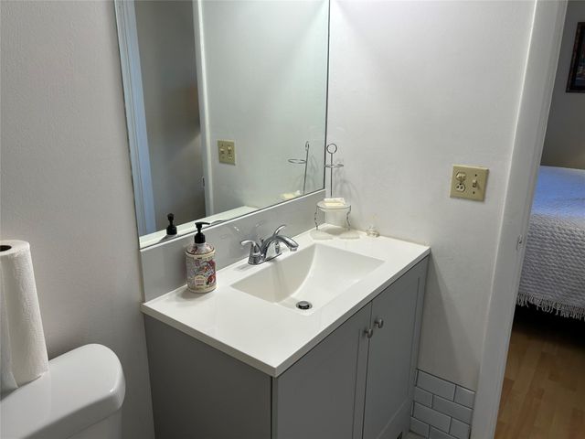 7805 NW 5th Court 202, Margate, FL 33063