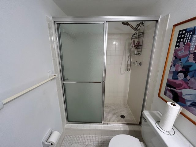 7805 NW 5th Court 202, Margate, FL 33063