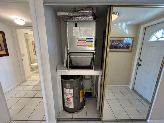 7805 NW 5th Court 202, Margate, FL 33063