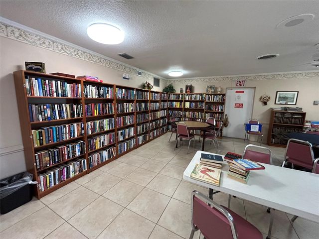 7805 NW 5th Court 202, Margate, FL 33063