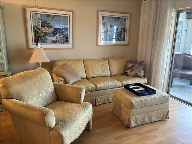 7805 NW 5th Court 202, Margate, FL 33063