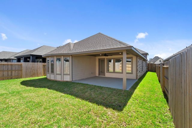 1016 Shoal Creek Trail, Conroe, TX 77304