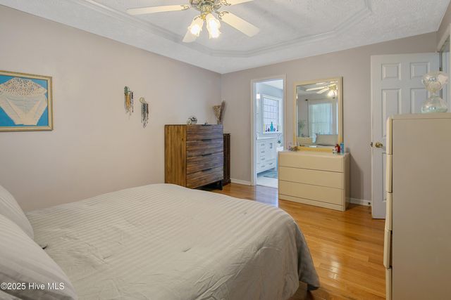 6528 Foxberry Road, Fayetteville, NC 28314