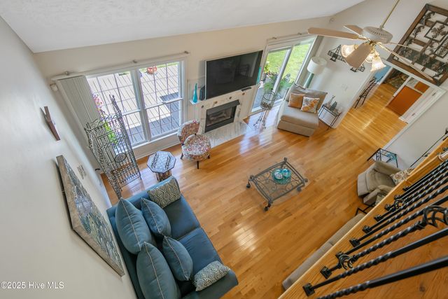 6528 Foxberry Road, Fayetteville, NC 28314