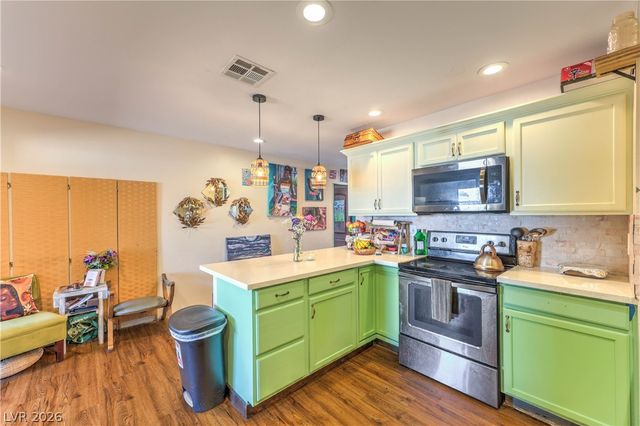 2116 West Travis Street, North Las Vegas, NV 89030