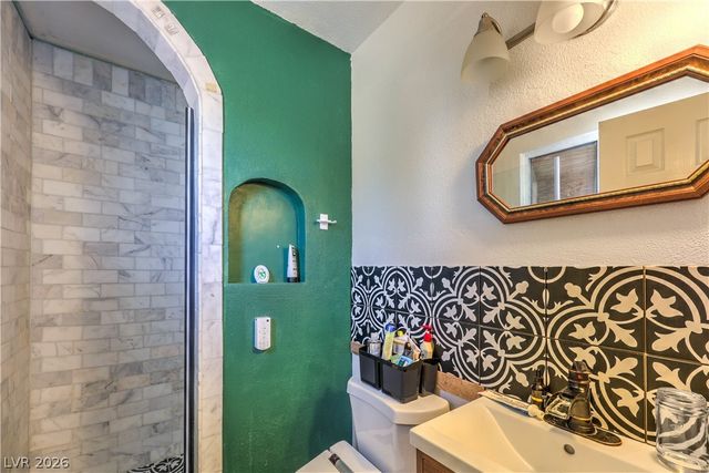 2116 West Travis Street, North Las Vegas, NV 89030