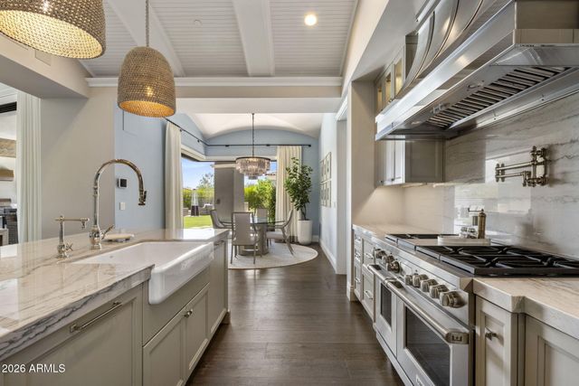 9849 E Legacy Lane, Scottsdale, AZ 85255