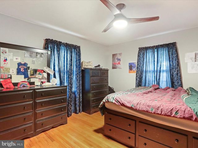 915 FLORIDA AVE, Martinsburg, WV 25401