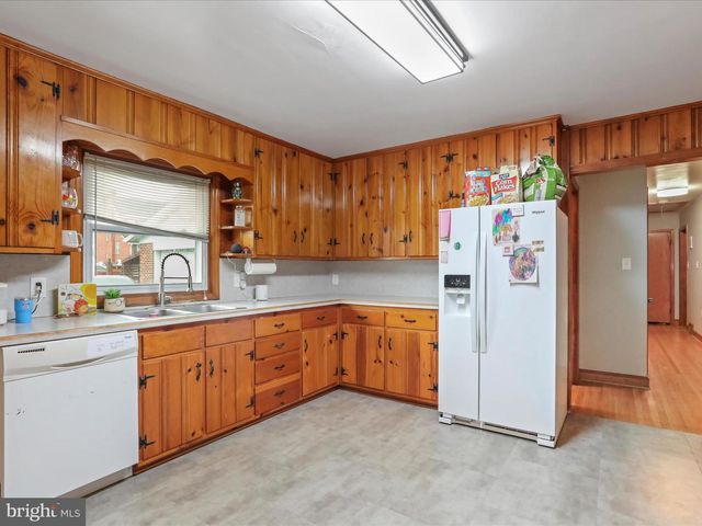 915 FLORIDA AVE, Martinsburg, WV 25401