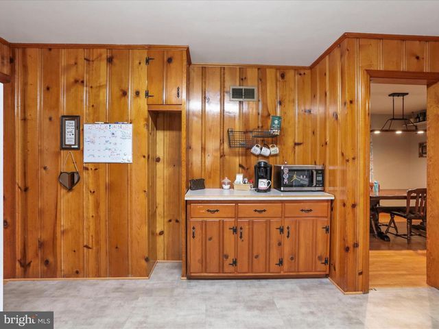 915 FLORIDA AVE, Martinsburg, WV 25401