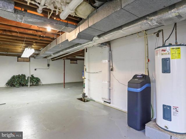 915 FLORIDA AVE, Martinsburg, WV 25401