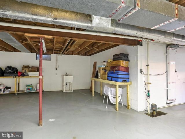 915 FLORIDA AVE, Martinsburg, WV 25401