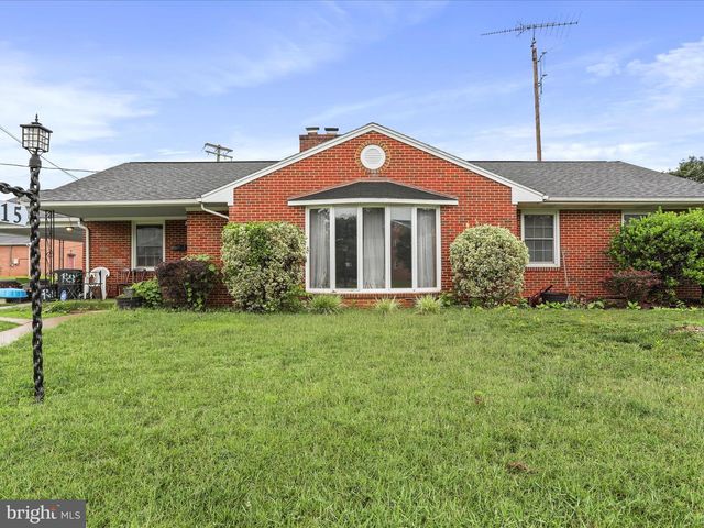 915 FLORIDA AVE, Martinsburg, WV 25401