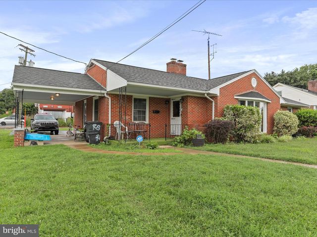 915 FLORIDA AVE, Martinsburg, WV 25401