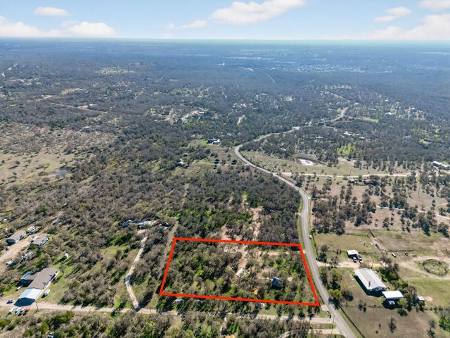 392 Elm Forest LOOP, Cedar Creek, TX 78612