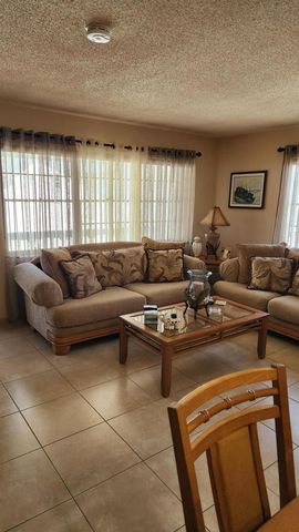 96 Andover D, West Palm Beach, FL 33417