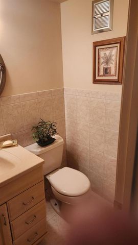 96 Andover D, West Palm Beach, FL 33417