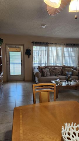 96 Andover D, West Palm Beach, FL 33417