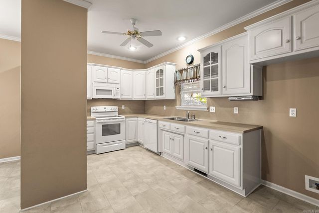 2716 Calico Creek Drive, North Little Rock, AR 72116