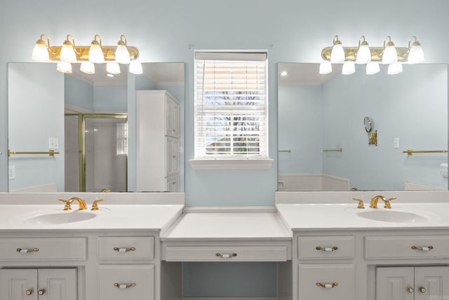 2716 Calico Creek Drive, North Little Rock, AR 72116