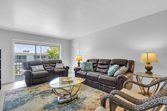 6487 Bay Club Drive 4, Fort Lauderdale, FL 33308