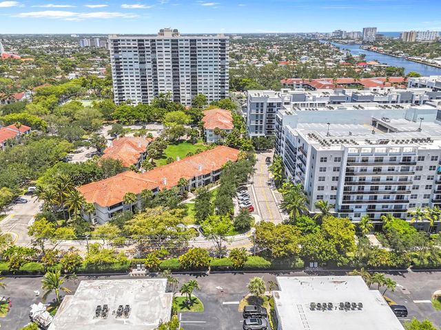 6487 Bay Club Drive 4, Fort Lauderdale, FL 33308
