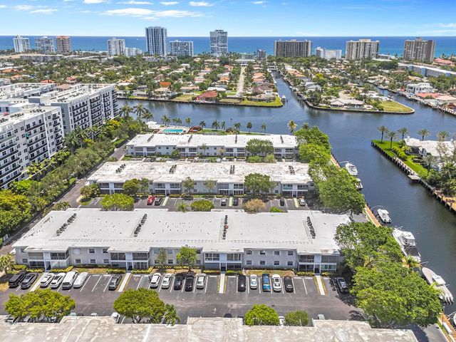 6487 Bay Club Drive 4, Fort Lauderdale, FL 33308