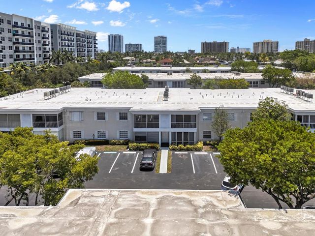6487 Bay Club Drive 4, Fort Lauderdale, FL 33308
