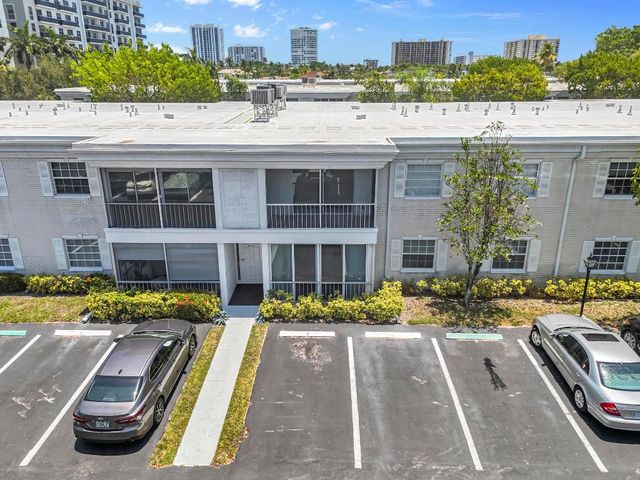 6487 Bay Club Drive 4, Fort Lauderdale, FL 33308