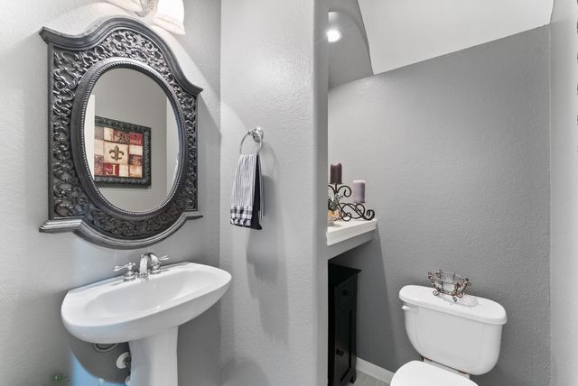 58 Marble Wood Place, The Woodlands, TX 77381