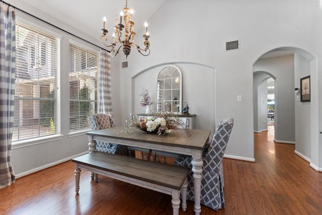 58 Marble Wood Place, The Woodlands, TX 77381