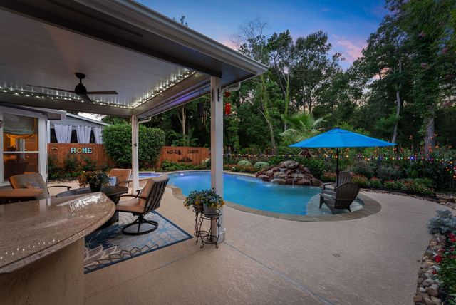 58 Marble Wood Place, The Woodlands, TX 77381