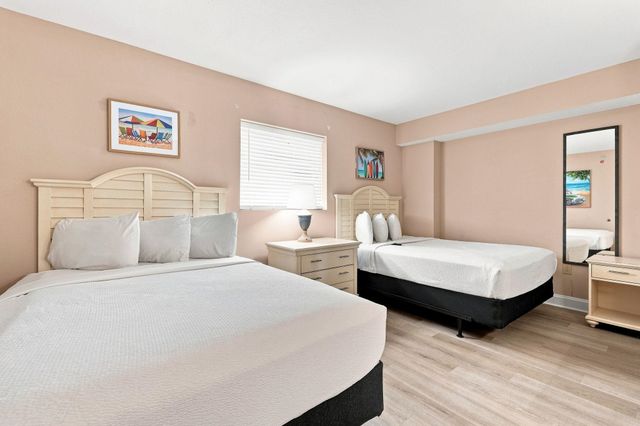 2100 Sea Mountain Hwy Unit 412, North Myrtle Beach, SC 29582
