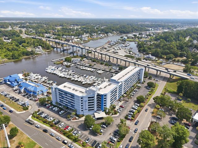 2100 Sea Mountain Hwy Unit 412, North Myrtle Beach, SC 29582