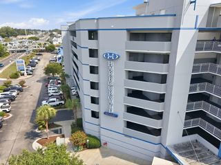 2100 Sea Mountain Hwy Unit 412, North Myrtle Beach, SC 29582