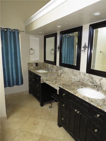 27165 Pinario, Mission Viejo, CA 92692