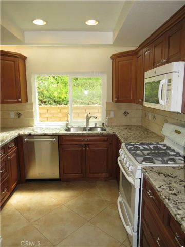 27165 Pinario, Mission Viejo, CA 92692