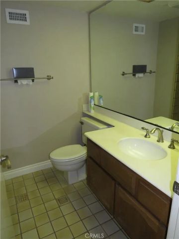 27165 Pinario, Mission Viejo, CA 92692