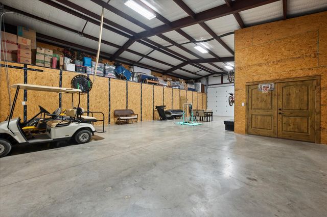 753 Co Rd J, New Home, TX 79383