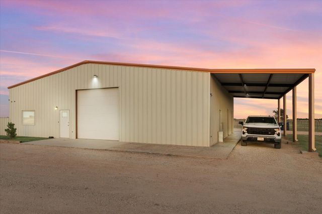 753 Co Rd J, New Home, TX 79383