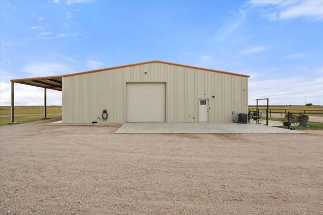 753 Co Rd J, New Home, TX 79383