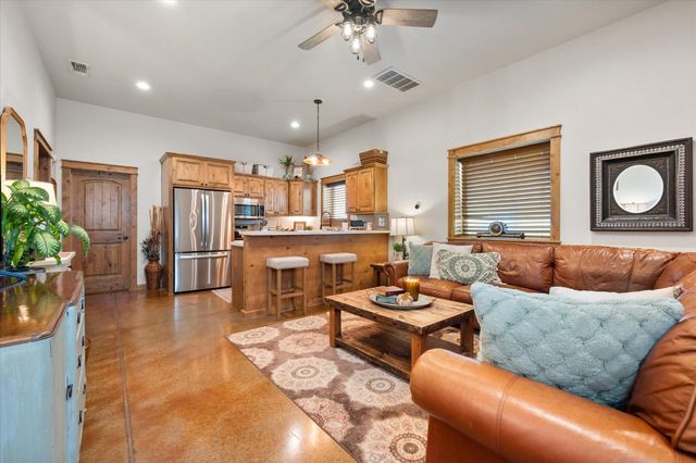 753 Co Rd J, New Home, TX 79383