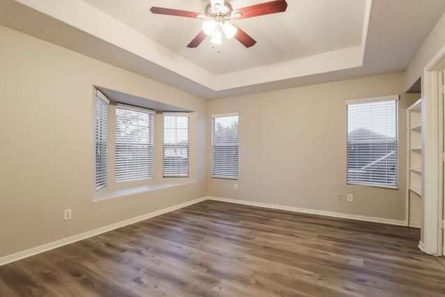 12214 Landsdown Ridge Way, Humble, TX 77346