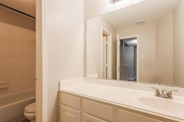 12214 Landsdown Ridge Way, Humble, TX 77346