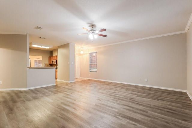 12214 Landsdown Ridge Way, Humble, TX 77346